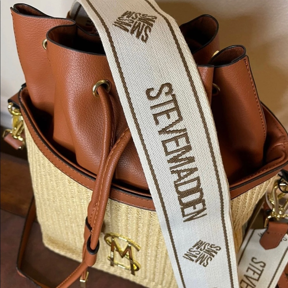 Steve Madden tote